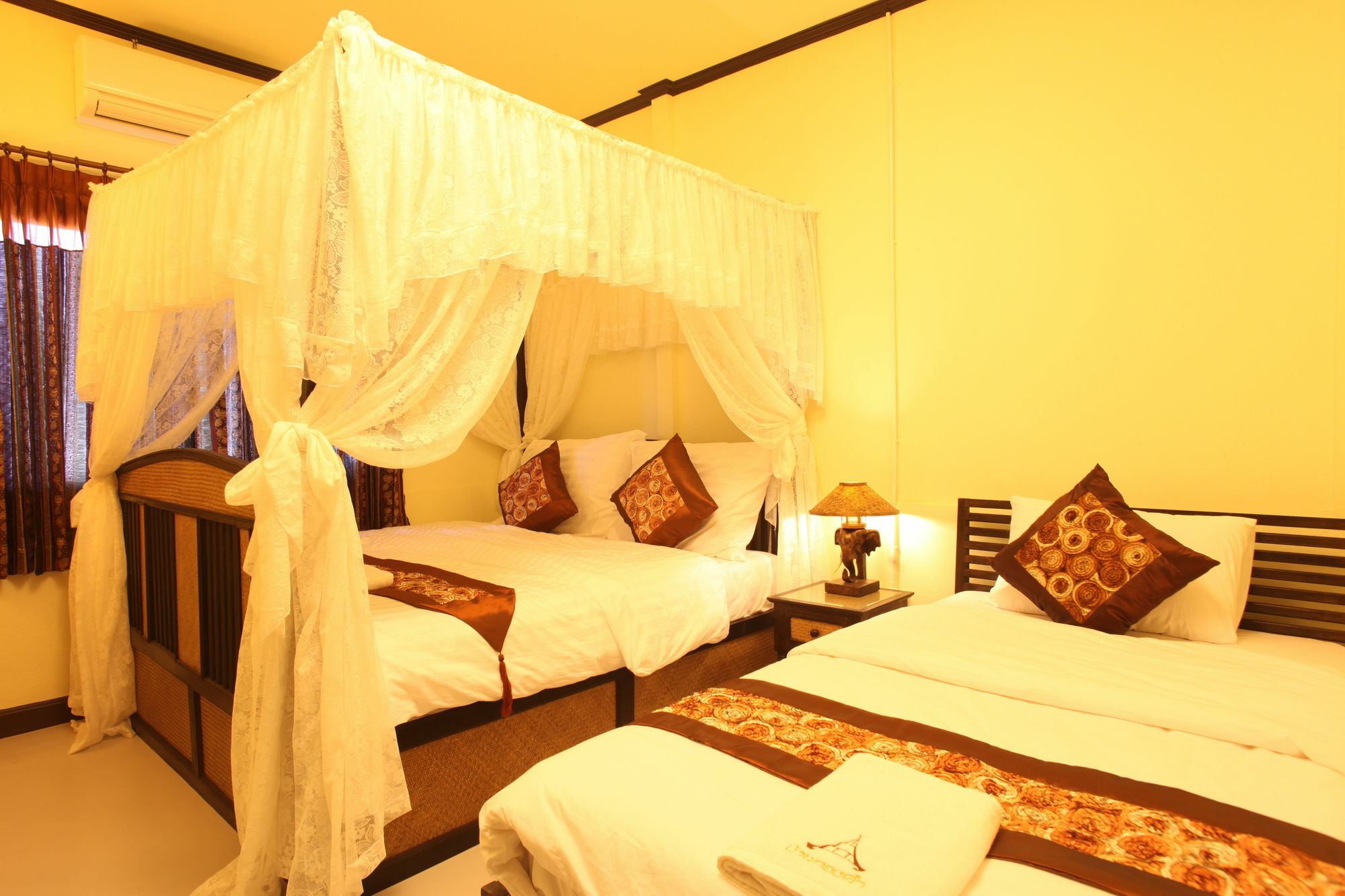 Hotel Kongkam House à Mae Sai Extérieur photo